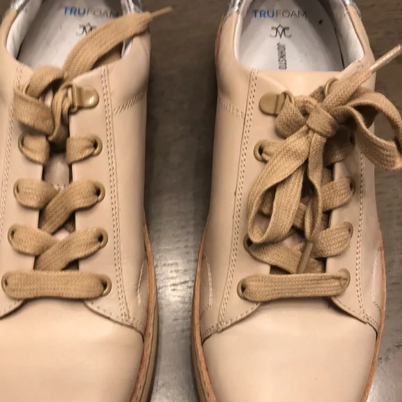 Johnston and Murphy women’s leather tennis shoes - Picture 2 of 5